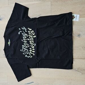 NWT Flying Monkey Fly High Organic Cotton Tee